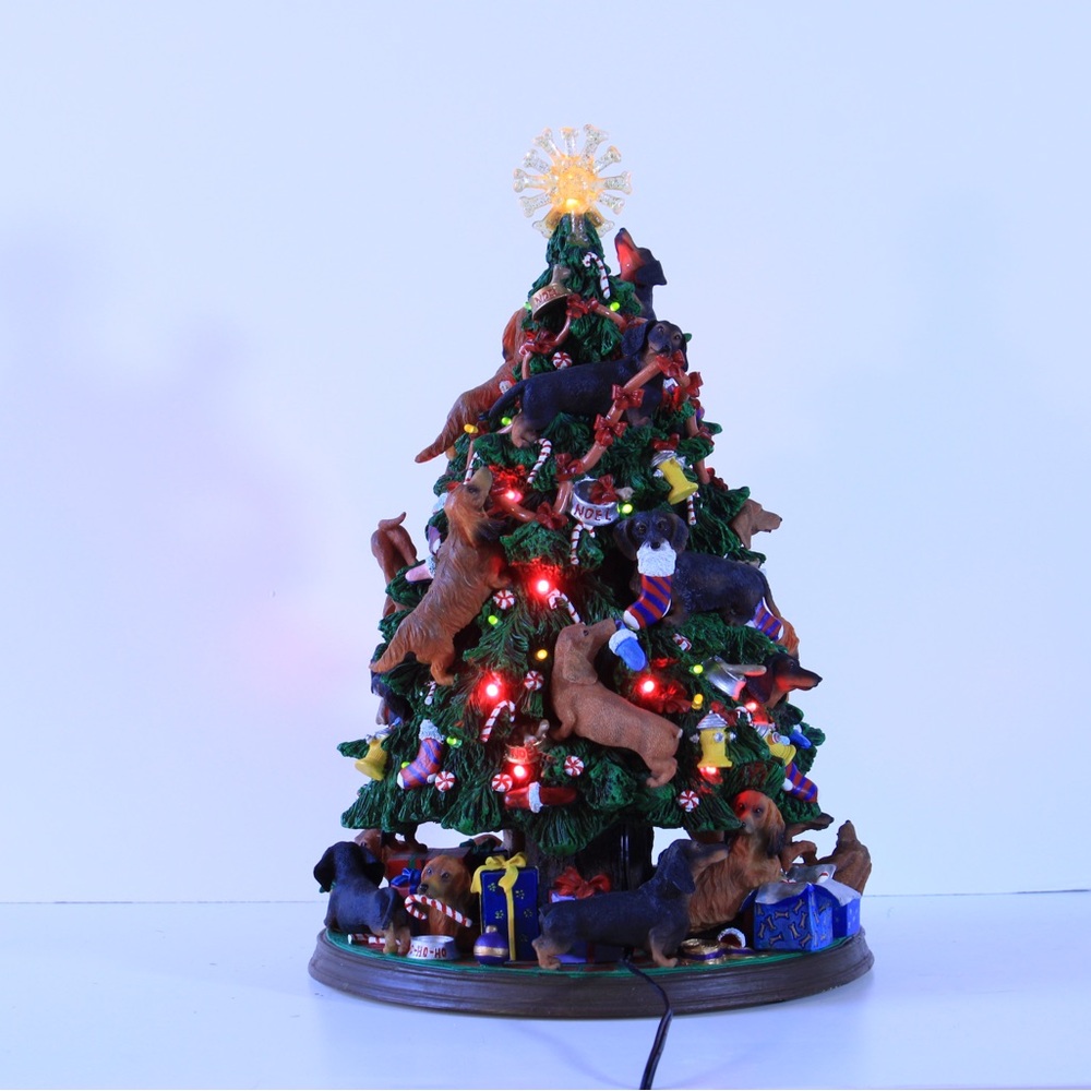 Danbury Mint Dachshund Christmas Tree Weiner Dog Figurine Light Up Display